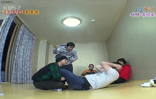 1박2일 올타임 레전드 몸개그 흑산도 편.gif | 인스티즈