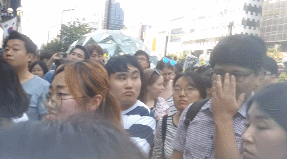 여자 아이들이.. 나한테.. 환호를 보낸다.. 이런 기분은 처음이다.. | 인스티즈