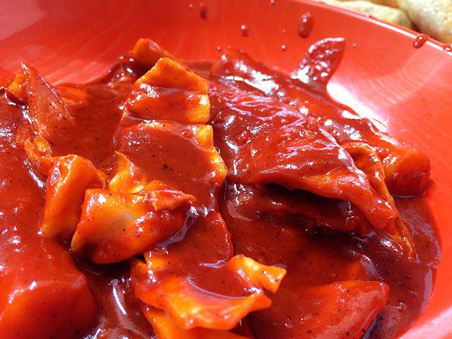 [떡볶이] 유명하지만 심하게 매워보이는 부산 매떡 | 인스티즈