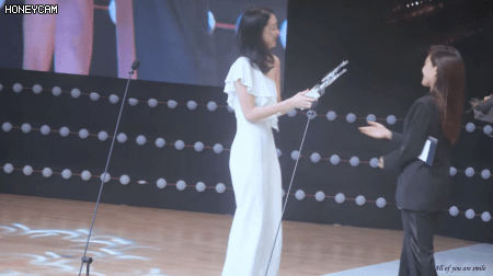 부일영화상 배우 김다미 직캠 짤.gif | 인스티즈