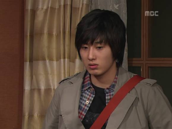 [거침없이하이킥] 온 가족의 윤호 속이기 대작전ㅋㅋㅋㅋㅋ.jpg (feat.싱가폴) | 인스티즈