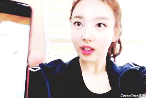 180711 KBS 연예가중계 게릴라 데이트 촬영 - 체리 토끼 나연이 of TWICE | 인스티즈