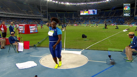 선수가 던지는 투포환 | 인스티즈