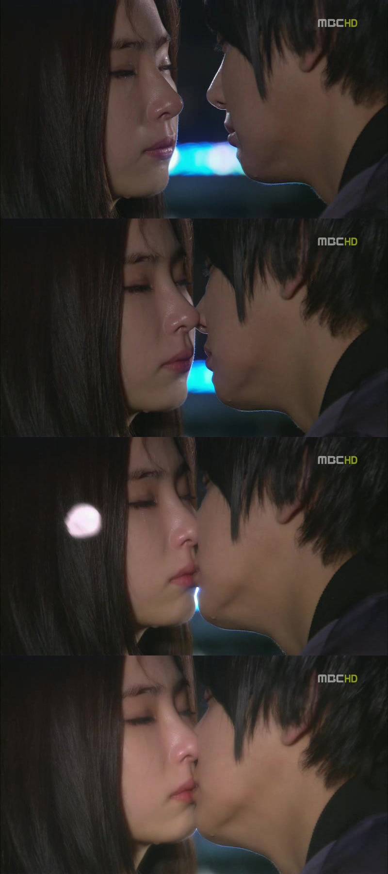 [지붕킥] 캠퍼스 데이트 하는 준혁과 세경 | 인스티즈