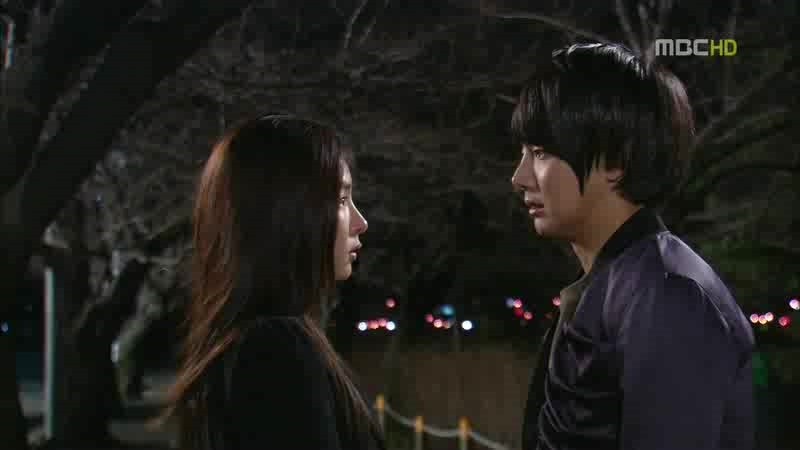 [지붕킥] 캠퍼스 데이트 하는 준혁과 세경 | 인스티즈