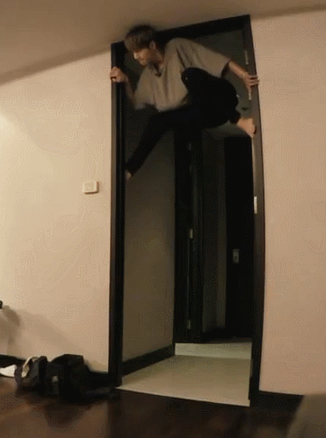 제왑 남돌이 하는 좀비게임 | 인스티즈