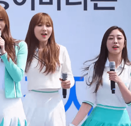 멤버들 때리는 지수.gif | 인스티즈