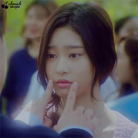 예쁜데 놀랄만큼 자신감 없는 아이돌.jpgif | 인스티즈