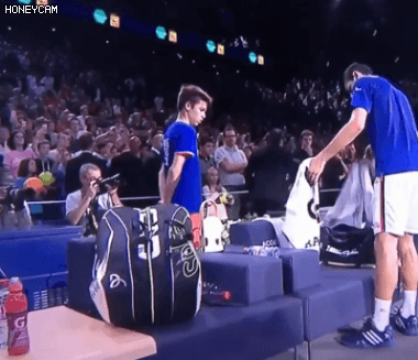 희소성에 대한 개념을 잘 모르는 게 분명한 운동선수들 .gif | 인스티즈