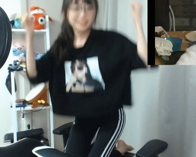 트위치 언럭키아이유.gif | 인스티즈