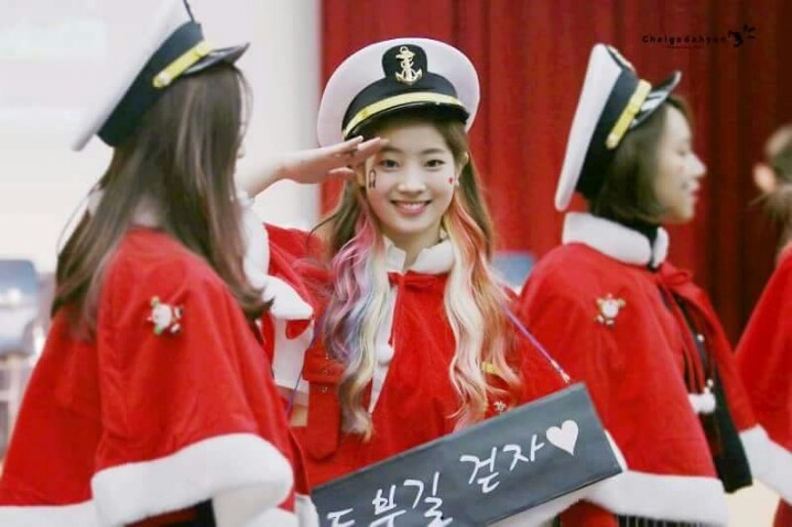 트와이스 두부 꾹꾹이 아기맹수 | 인스티즈