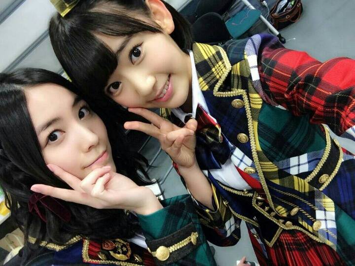 쥬리나&amp;사쿠라 그 시절 투샷들.....jpgif | 인스티즈