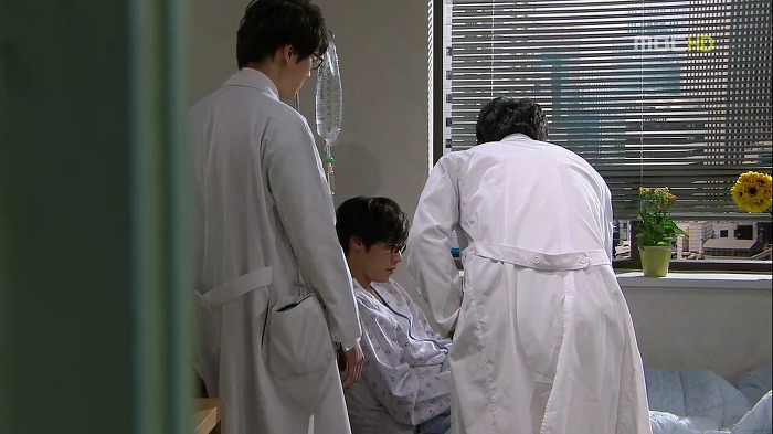 [지붕뚫고하이킥] 고자 이지훈과 책임황.jpg | 인스티즈