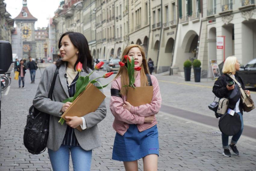 스위스정부관광청 페이스북에 올라온 트와이스 | 인스티즈