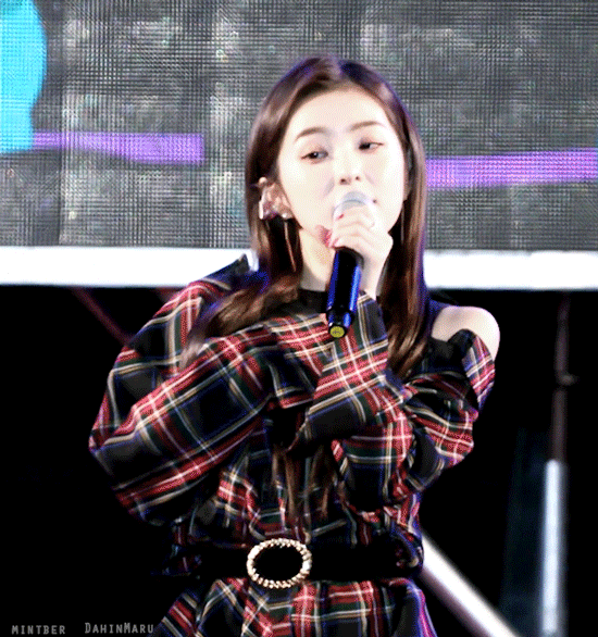 살랑살랑거리는 아이린.jpgif | 인스티즈