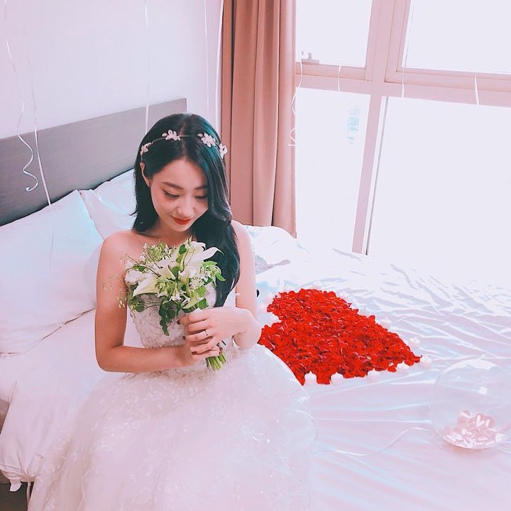 오늘자 경리 인스타 (+최근) | 인스티즈