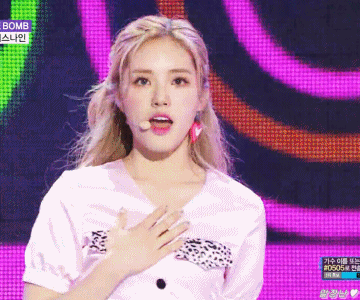 [데이터주의] 오늘자 쇼음악중심 프로미스나인.gif | 인스티즈