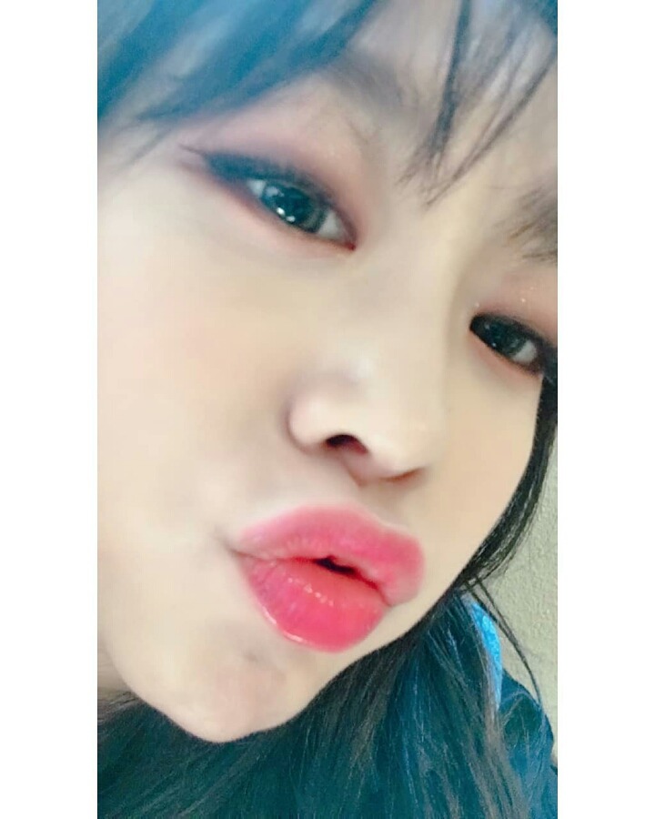 오늘자 러블리즈 인스타 업뎃(지수, 예인) | 인스티즈