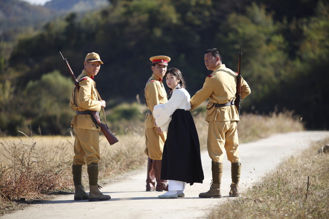 끌려간 20만명의 소녀들.jpg | 인스티즈