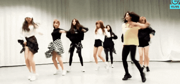아이즈원 브이라이브 댄스타임(떽띠 유리,클라스 채연,울림즈).gif | 인스티즈