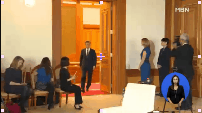 대통령에 대한 충격적인 기자의 예의를 보여주는 bbc특파원 로라비커 기자 | 인스티즈