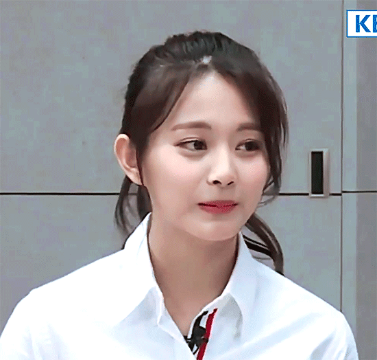 타이타닉 명장면 따라하는 쯔위X정연.jpg | 인스티즈