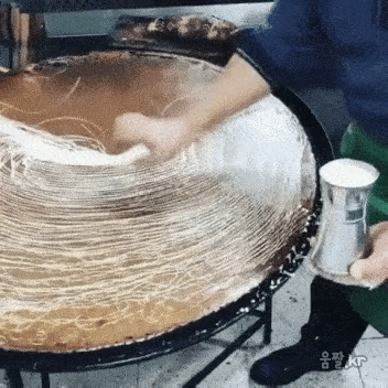 완전 신기한 쌀국수 면 만드는 과정...gif | 인스티즈