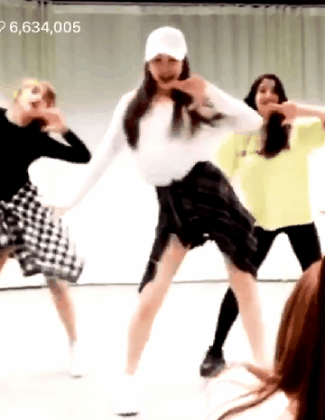 아이즈원) 오늘자 브이앱 춤짱 이채연 | 인스티즈