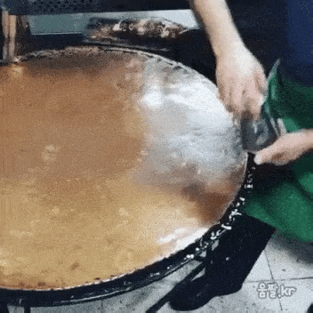 완전 신기한 쌀국수 면 만드는 과정...gif | 인스티즈