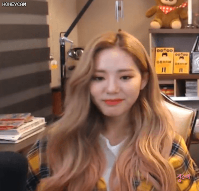 오늘자 대도서관TV방송에 출연한 프로미스나인 박지원 &amp; 이나경.GIF | 인스티즈