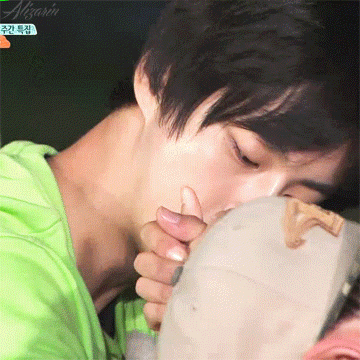 아이돌 했어도 먹혔다 vs 아니다 111222 | 인스티즈