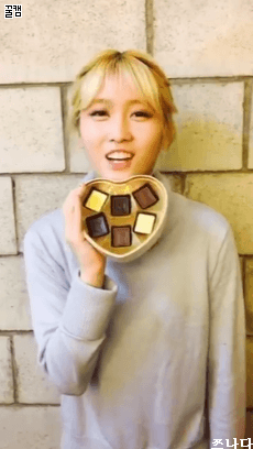 오빠~ 친구들 우리집에서 하룻밤만 자고 가면 안될까? | 인스티즈