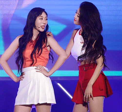 생각보다 너무 쎄게 때려서 발끈한 러블리즈 지수.gif | 인스티즈