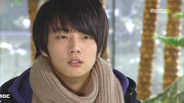 [지붕뚫고하이킥] 해줄 수 있는게 이거 밖에 없어서(준혁이 생일).jpg | 인스티즈