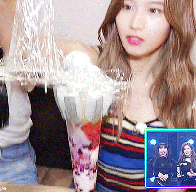 180915 NHK 시부야노트 정연이+사나 움짤 (데이타주의) | 인스티즈