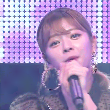 180915 NHK 시부야노트 정연이+사나 움짤 (데이타주의) | 인스티즈