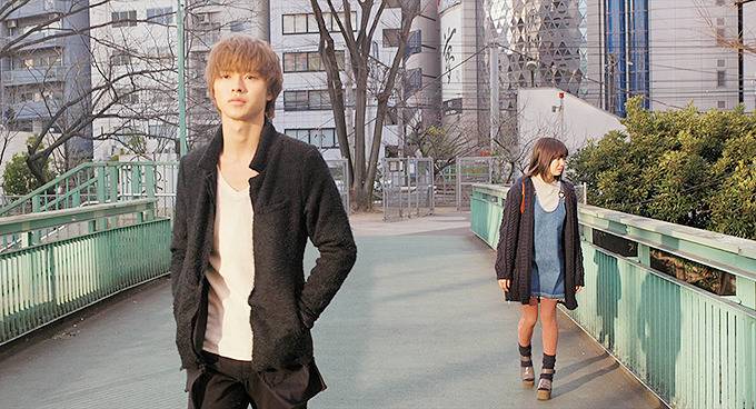 [늑대소녀와흑왕자] 남주가 쓰레기라 생각이 들다가도 와꾸보면 화가 풀리다가도 쓰레기라 생각이 드는 영화 02 | 인스티즈