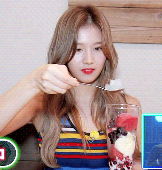 180915 NHK 시부야노트 정연이+사나 움짤 (데이타주의) | 인스티즈