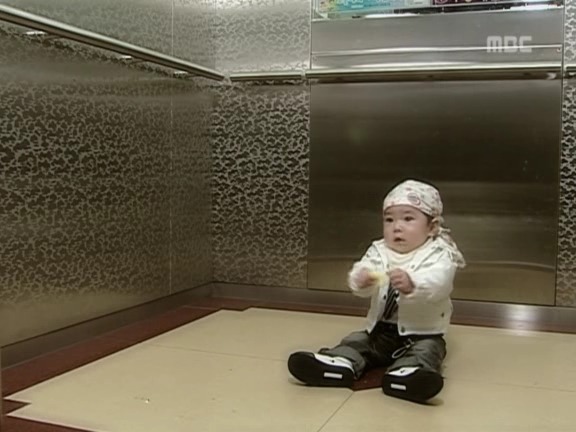 [거침없이하이킥] 집에서 탈출한 준이 ㅋㅋㅋㅋㅋ.jpg | 인스티즈