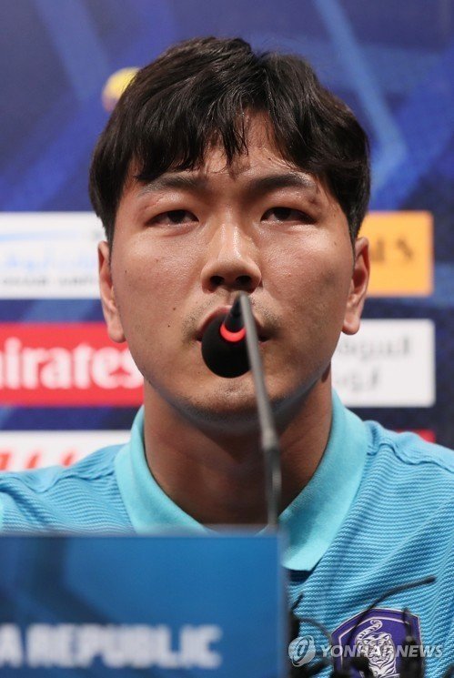 ??? : 감독님 제가 윙백이라구요? | 인스티즈