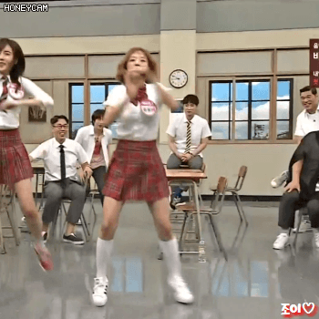 보미가 추는 뉴페이스.gif | 인스티즈