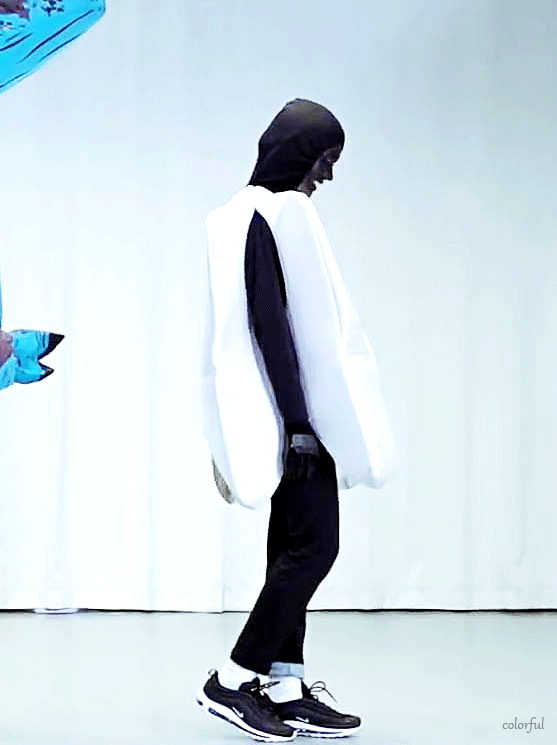 역대급 코스프레 한 아이돌 (feat 충치) jpgif | 인스티즈