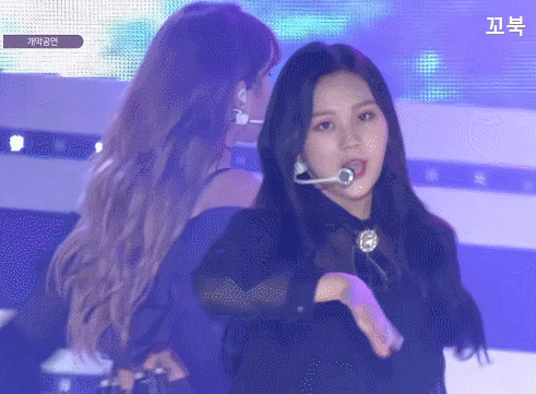 부산원아시아페스티벌(BOF) 여자친구 밤+시간을달려서.gif | 인스티즈