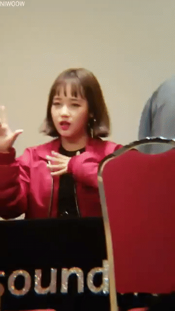 프로미스나인 안무 따라하는 유댕이.gif | 인스티즈