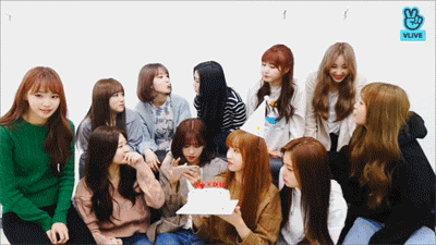 [아이돌] 사쿠라 &amp; 권은비의 위험한 장난 (Feat.광배) | 인스티즈