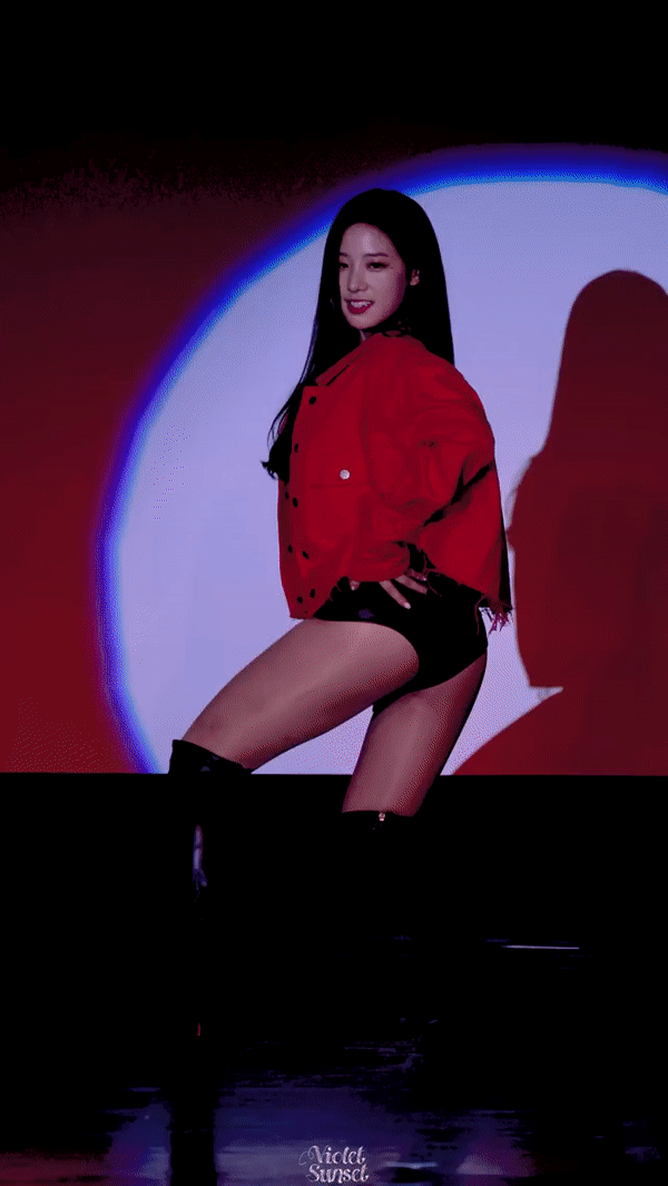일본에서 공연하는 베리굿 조현.gif | 인스티즈