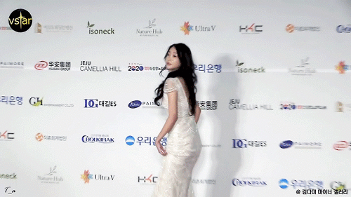 대종상에서 신인상 받은 배우 김다미.gif | 인스티즈