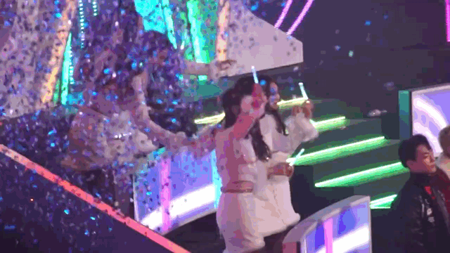 연예인들이 매일 들어도 충격적이란 소리 ㄷㄷ.gif | 인스티즈