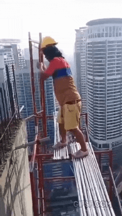 솔직히 현장에서 안전벨트입고 안전고리 거는거 개불편하고 더 위험함 | 인스티즈