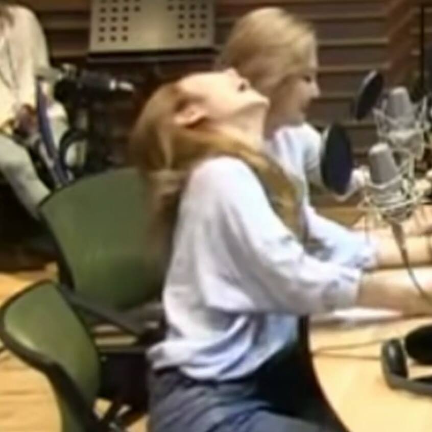 웃을때 누가 뒤에서 잡아땡기는 마마무 휘인.jpg | 인스티즈